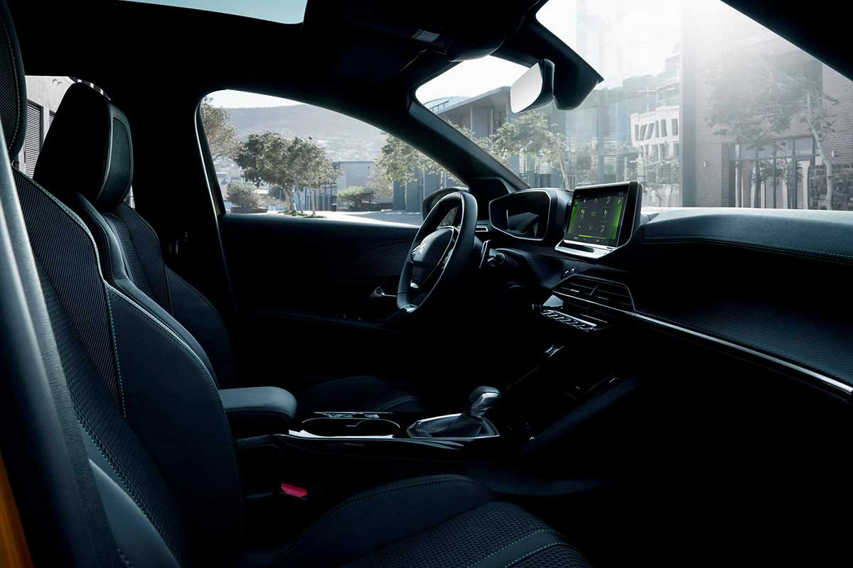 Nuevo 208 GT LINE