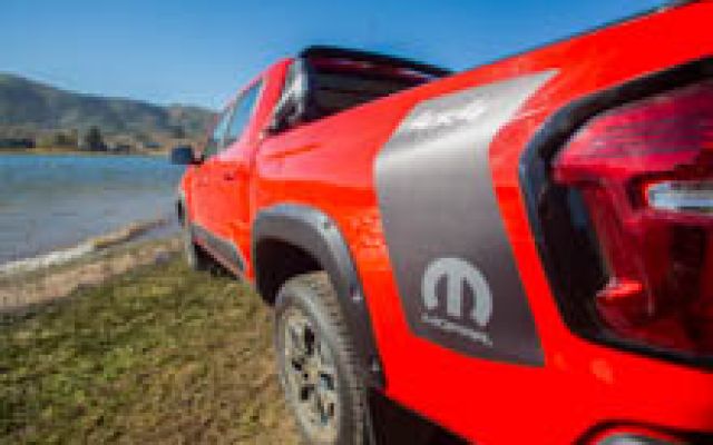 ALARGADOR DE GUARDABARROS (1)