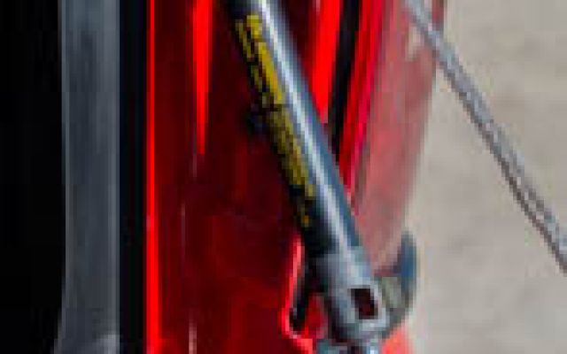 AMORTIGUADOR PARA PUERTA DE CAJA (1)